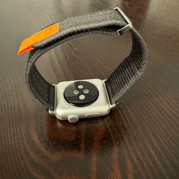 NWT Trail Loop Sport Band - Apple Watch Band Adjustable Velcro Nylon Strap - Picture 7 of 14
